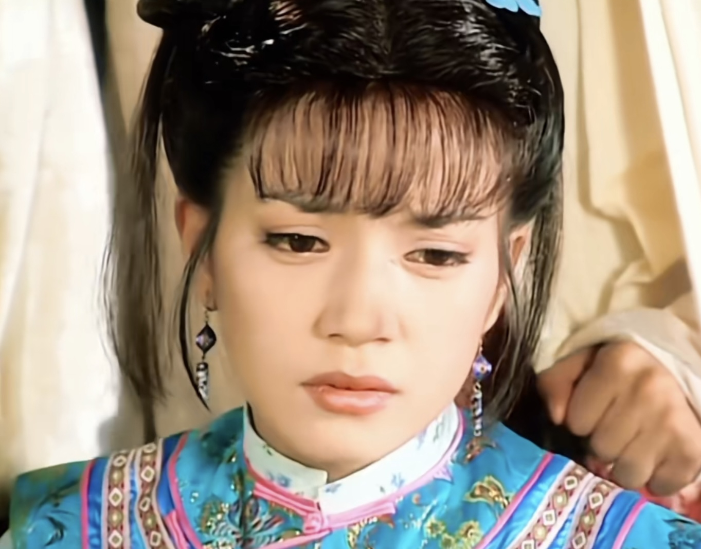 小燕子演员，演艺之路的璀璨之星之旅