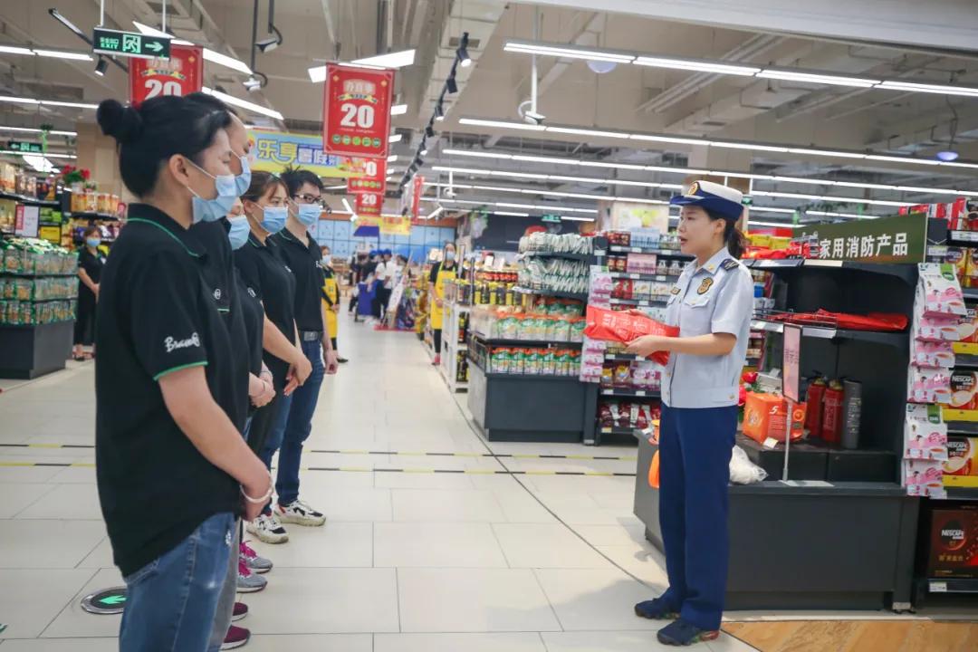 扫一扫条码查烟价格，背景揭秘与影响分析